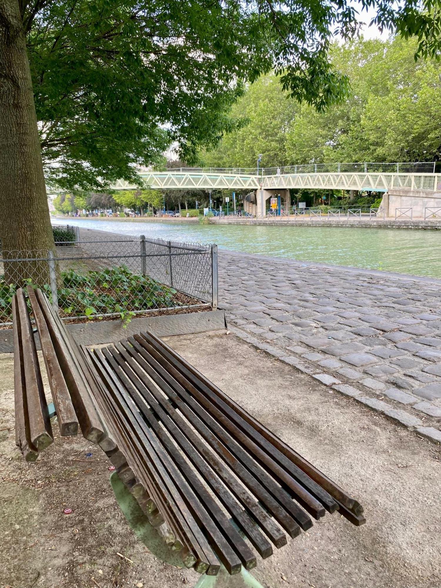 パンタンParis-Eiffel, Bienvenue -Terrasse -Netflixアパートメント エクステリア 写真